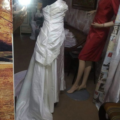Wedding dresses new, unworn, sizes S-M, set of two