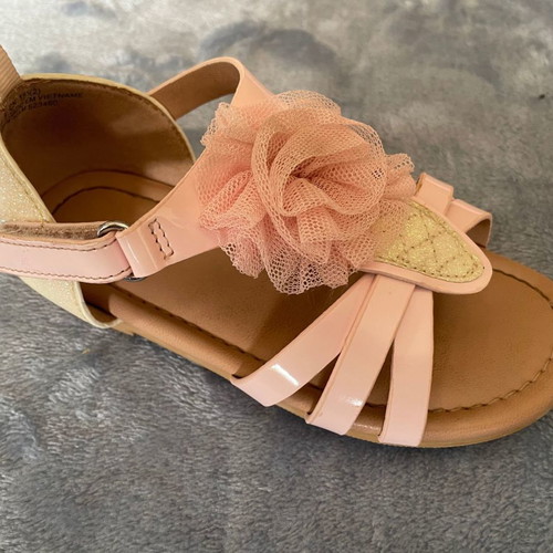 H&M kids leather sandals size 25