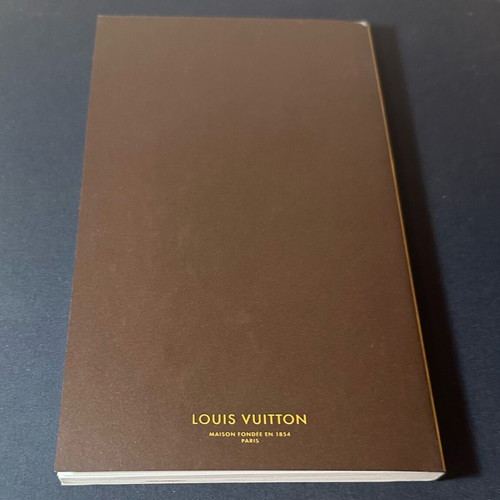 Louis Vuitton New York City Guide 2009 collectible travel book