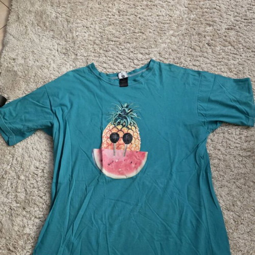 Women's t-shirt like new