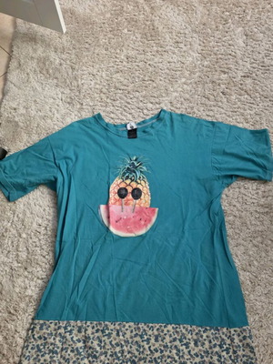 Women's t-shirt like new