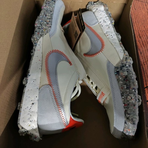 Nike Waffle Racer Crater athletic shoes new, size 40.5