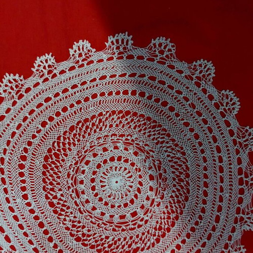 Round knitted embroidery with bipila technique new, 20cm diameter