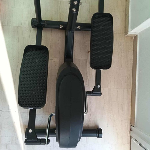 Elliptical Machine Energetics E 2.1 like new for home use