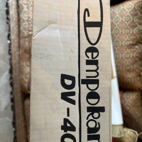 Velbon DV-40 tripod, dempokan