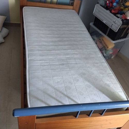 Children's bed with mattress, 1.90x0.90 m