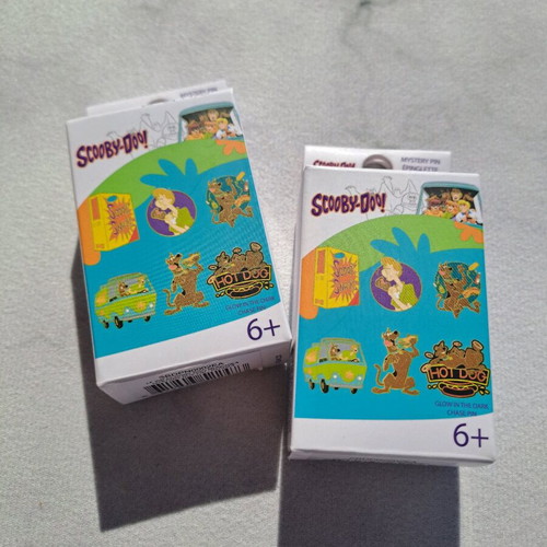 Scooby-Doo Blind Box Mystery Pin Set brand new