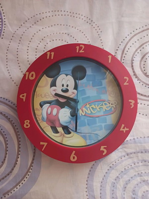 Mickey Mouse wall clock like new, analog, red-blue colors