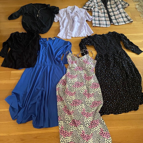 Women's clothing set used, 8 pieces with vintage items