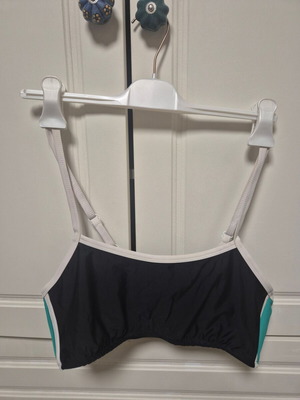 Bikini in sporty style size L like new, black/white/green
