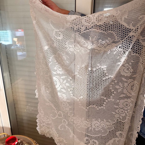 Handmade Square Tablecloth with Two Napkins New