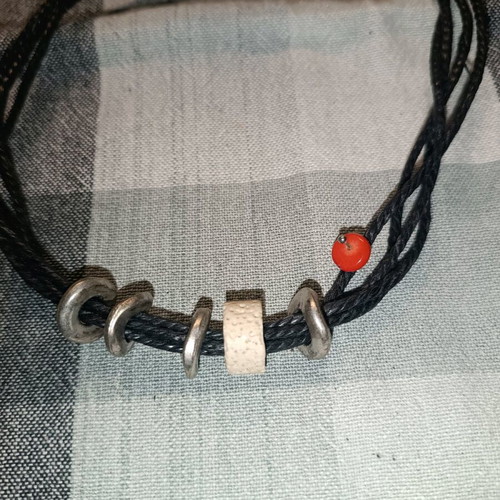 Handmade necklace used, black and red