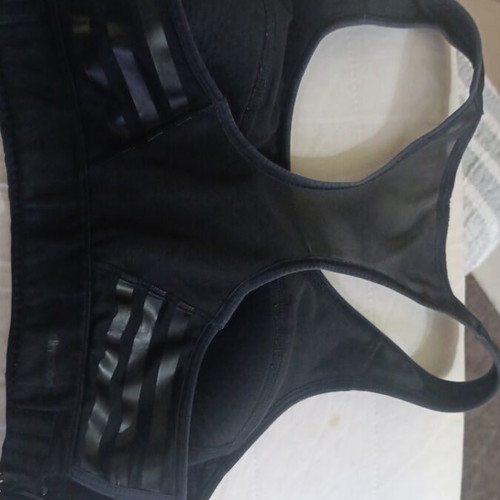 Adidas sports bra size M black like new
