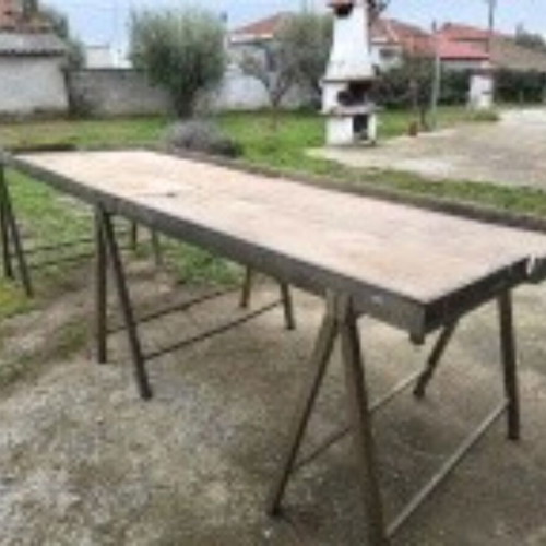 Market stalls like new, set of 3 with galvanized supports