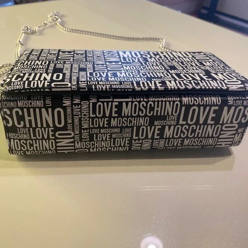 Love Moschino crossbody bag new, black and white