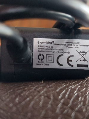 2A EU Plug Power Supply Adapter για USB πολύπριζο σαν καινούργιο