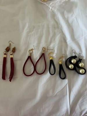 Σκουλαρίκια κρεμαστά σαν καινούργια, πακέτο 4, δέρμα, πλαστικό, πέρλες