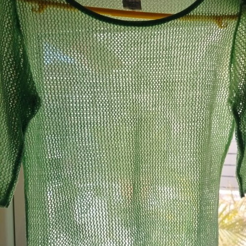Short-sleeve mesh women's blouse green like new, size L