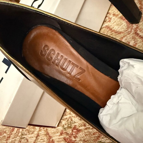 Schutz high heels genuine leather black with gold details new, size 36