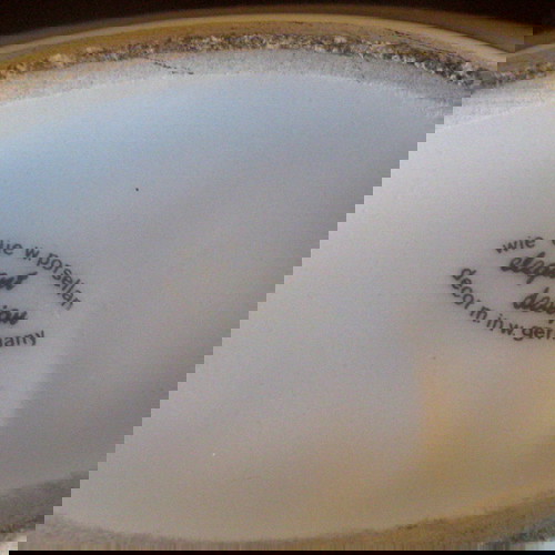 Βάζο πορσελάνης Wallendorfer Γερμανίας δεκαετίας 1960-70 σε άριστη κατάσταση με ροζ-λιλά λουλούδι και χρυσό