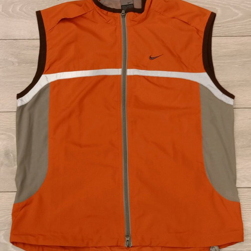 Nike  Retro Reflective Outdoor Vest