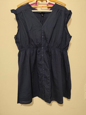 H&M cotton top like new, navy blue, sizes L and XL