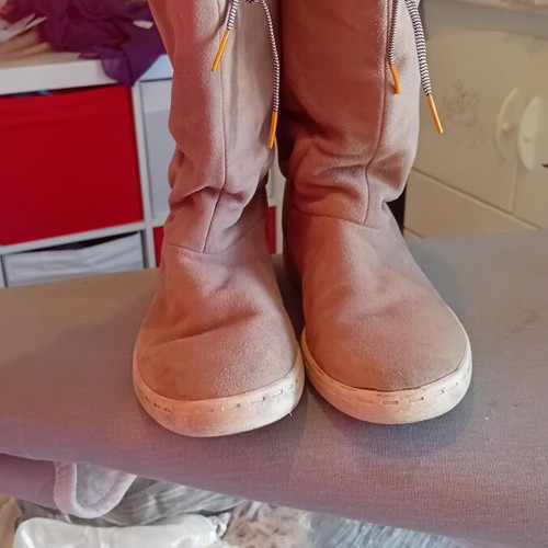 Adidas shoes used, beige boots size 38