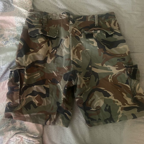 Military camo vintage shorts size L
