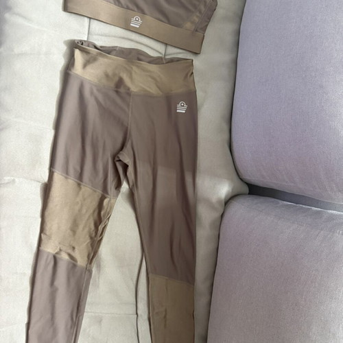 Admiral sports set leggings and bustier like new, beige and brown