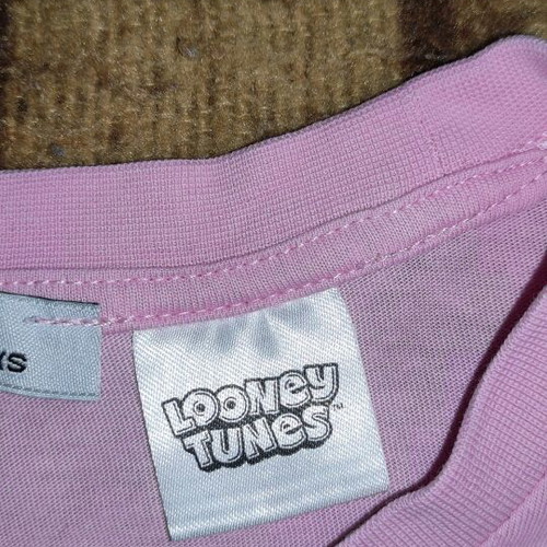 Looney Tunes T-shirt size XS like new, oversized fit