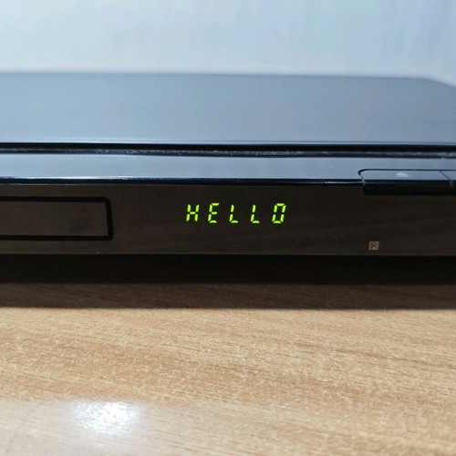 Sony DVP-SR350 DVD player used with USB port without remote