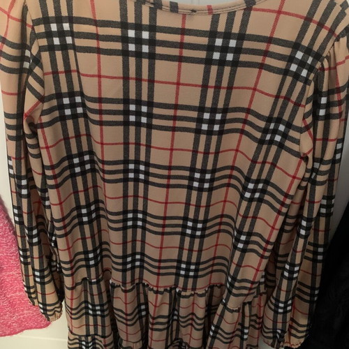 Secret plaid dress like new, beige and black