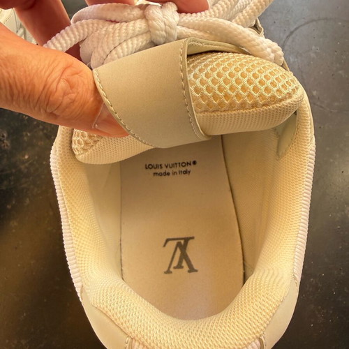 Louis Vuitton sneakers trainers skate shoes like new, size 45, white beige