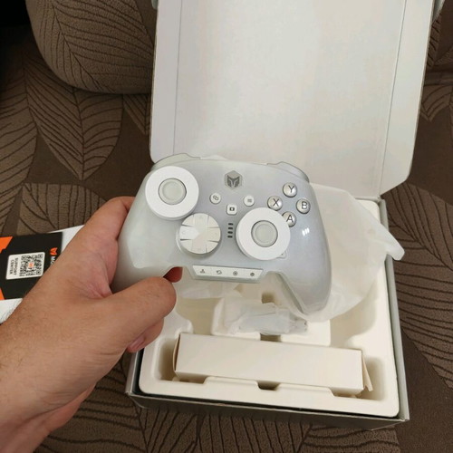 Mojhon Rainbow 3 Wireless Pro Controller new, 2000Hz polling rate