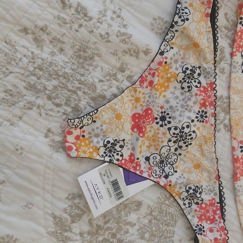 Lingerie set medium new, slim fit