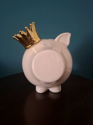 Designer porcelain piggy bank Salt & Pepper Crown Pig like new