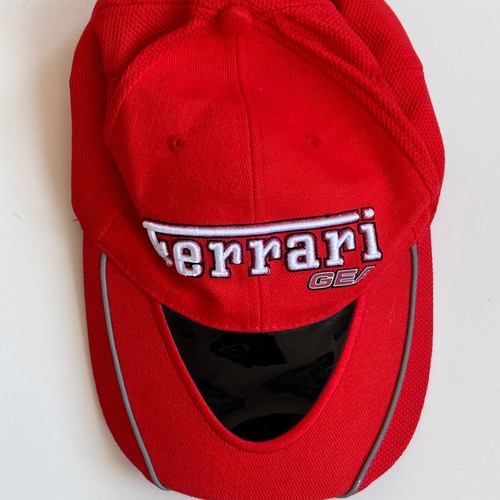 Ferrari gear red original cap like new with hologram sticker
