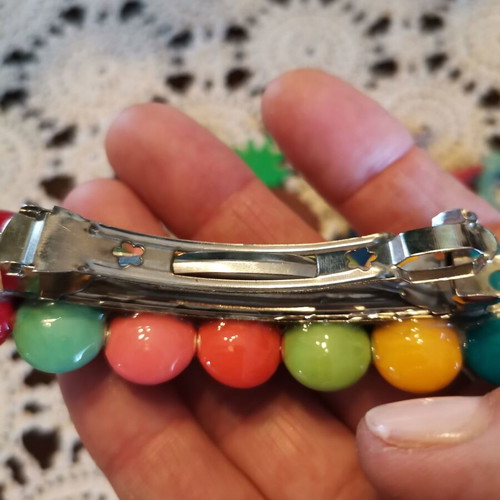 Pin set used, multicolored