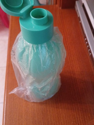 Tupperware bottle with spout new