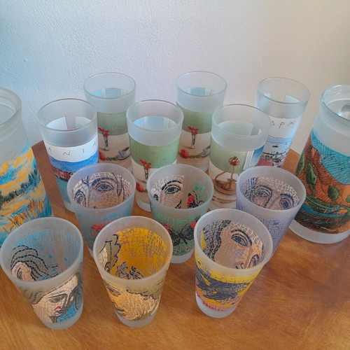 Lumidis Glasses and 2 One-Liter Jugs New