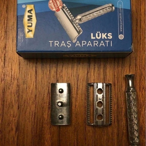 YUMA Safety Razor three-piece, new