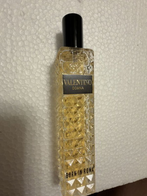 Valentino Born In Roma Yellow Dream miniature perfume 15 ml