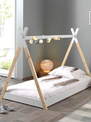 Tipi Montessori Bed like new, MDF and solid pine wood, 90x200 cm
