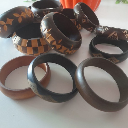 Wooden bracelets new, pack of 11, ethnic beige and brown