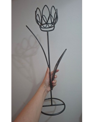 Metal Tulip Shaped Candle Holder Stand used, vintage boho style