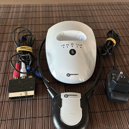 Geemarc CL7350 wireless TV headset for hearing impaired