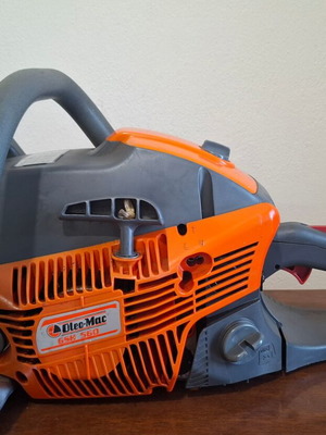Oleo-Mac GSH 560 Chainsaw like new, 3.5 HP, 50cm bar