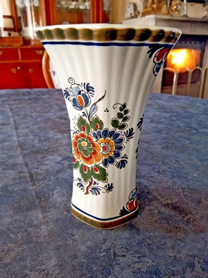 Delft Vase 1960