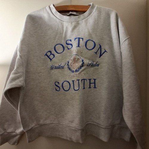 Stradivarius college sweatshirt, size M, grey