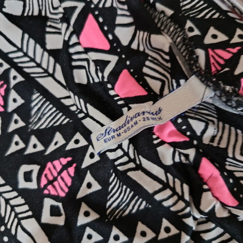 Stradivarius colorful leggings M like new